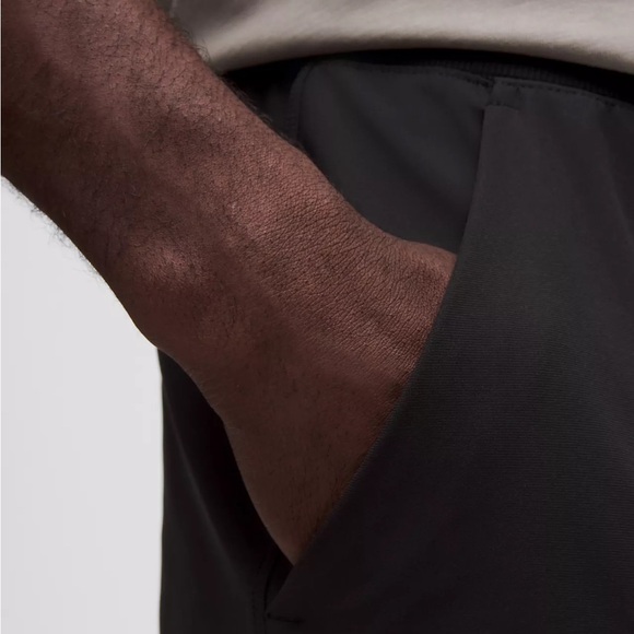 NWT - Lululemon Men’s ABC Jogger - Black - Picture 9 of 11